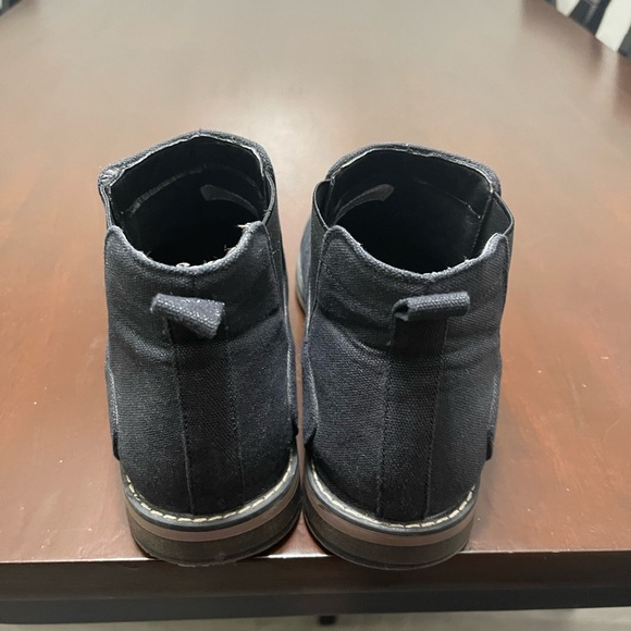 Perry Ellis Chelsea Boots - Picture 3 of 6